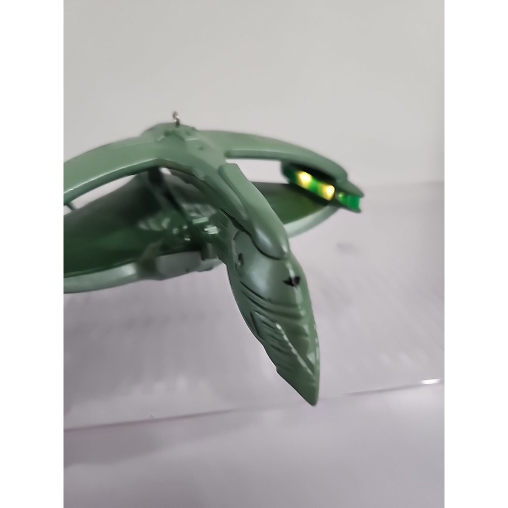 Hallmark 1995 Star Trek TNG Romulan Warbird Keepsake Ornament Light QXI7267 - Picture 2 of 9